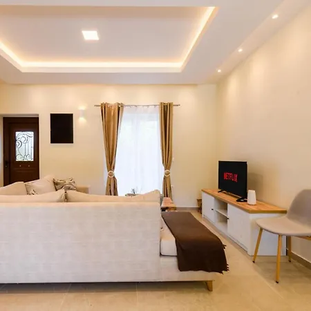 فيلة Nima Corfu Private Pool *