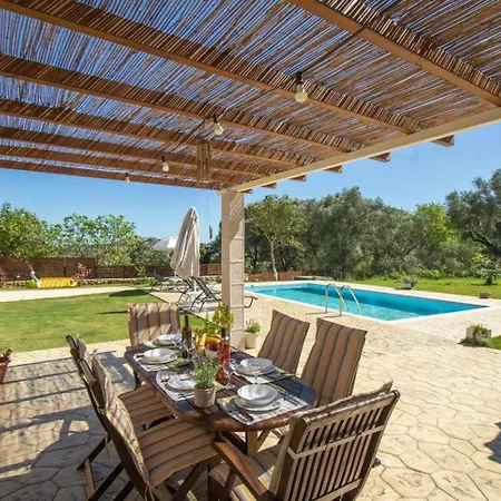 Nima Corfu Private Pool فيلة *