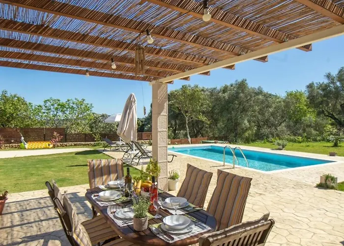 Nima Corfu Private Pool فيلة *
